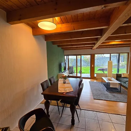 Casa Ferienwohnung Karin Bodman-Ludwigshafen